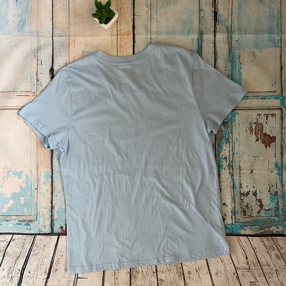 NWT Tilly’s t-shirt - Picture 2 of 8